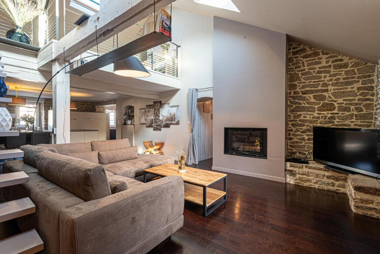 Ty Malie - Magnifique Loft En Coeur De Ville Avec Parking ヴァンヌ エクステリア 写真